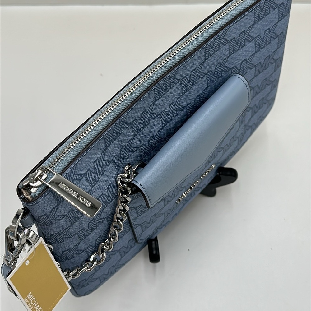MICHAEL KORS JET SET ITEM LG 2 in 1 CARD CASE & WRISTLET Pale Blue NWT - Picture 12 of 16